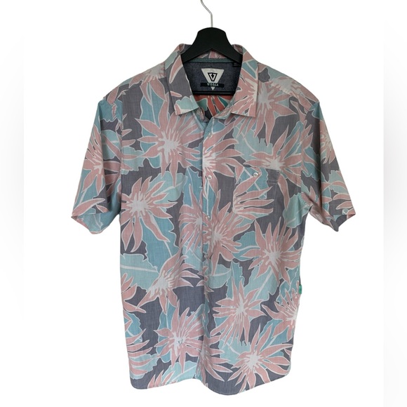 Vissla Floral Hawaiian Shirt Size XL - Picture 1 of 6